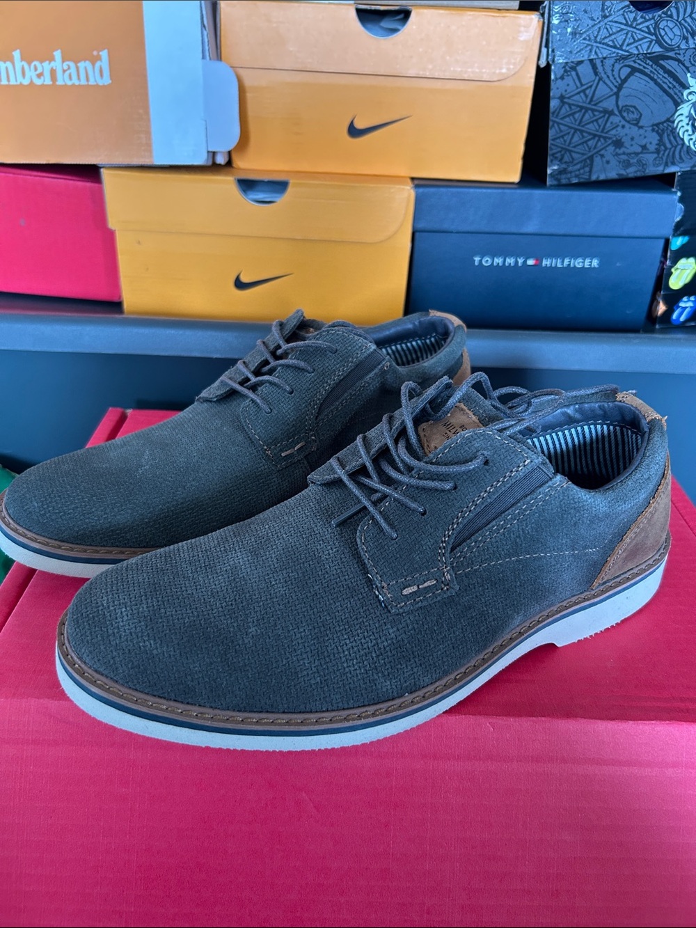 Nunn Bush Gray Canvas Derby is Shoes with Brown Accents